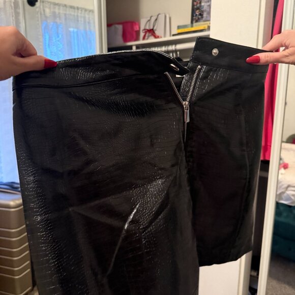 Leather Skirt - Picture 2 of 2